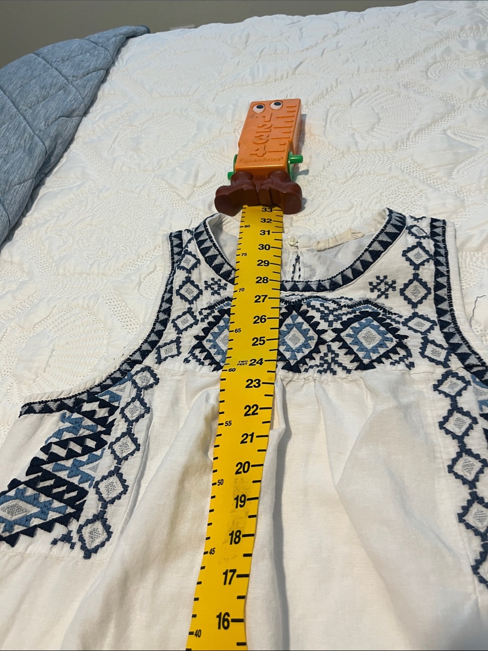 Lucky Brand White Sleeveless Embroidered Tunic with Blue Accents - Picture 3 of 15